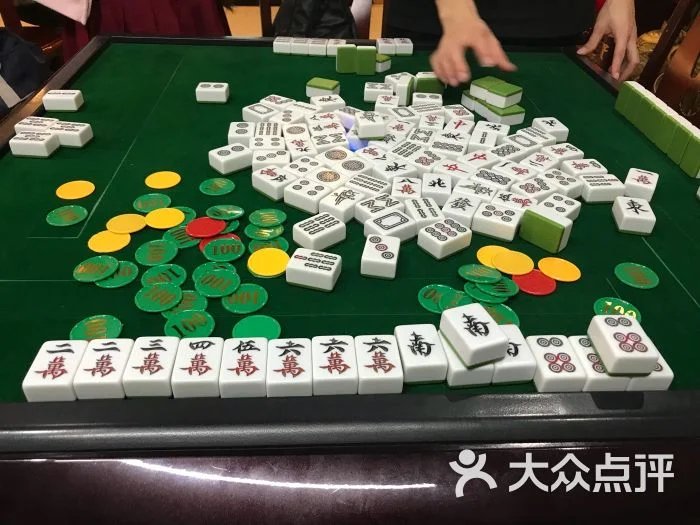 28quan德州扑克锦标赛，策略与心理的终极较量